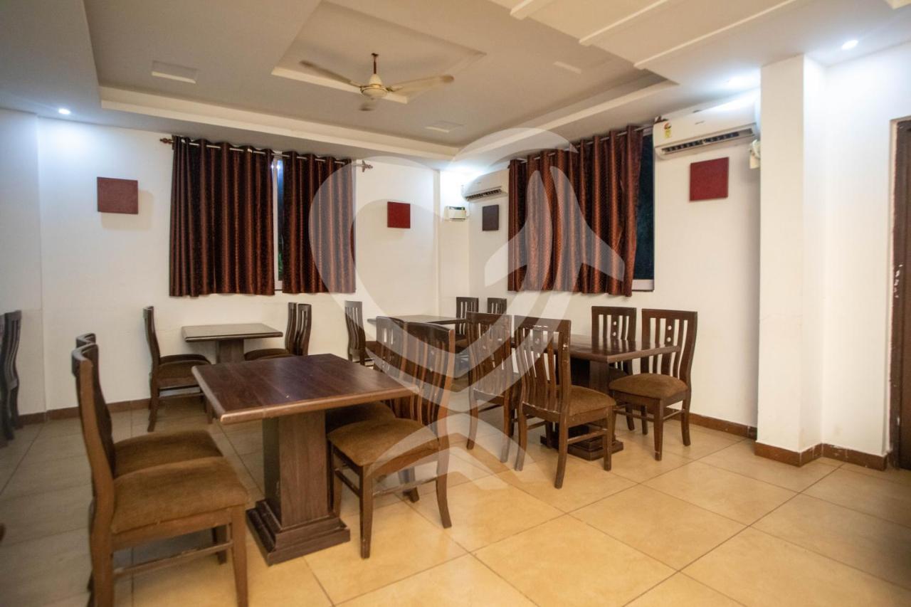 Hotel De Alcazar Calangute Extérieur photo